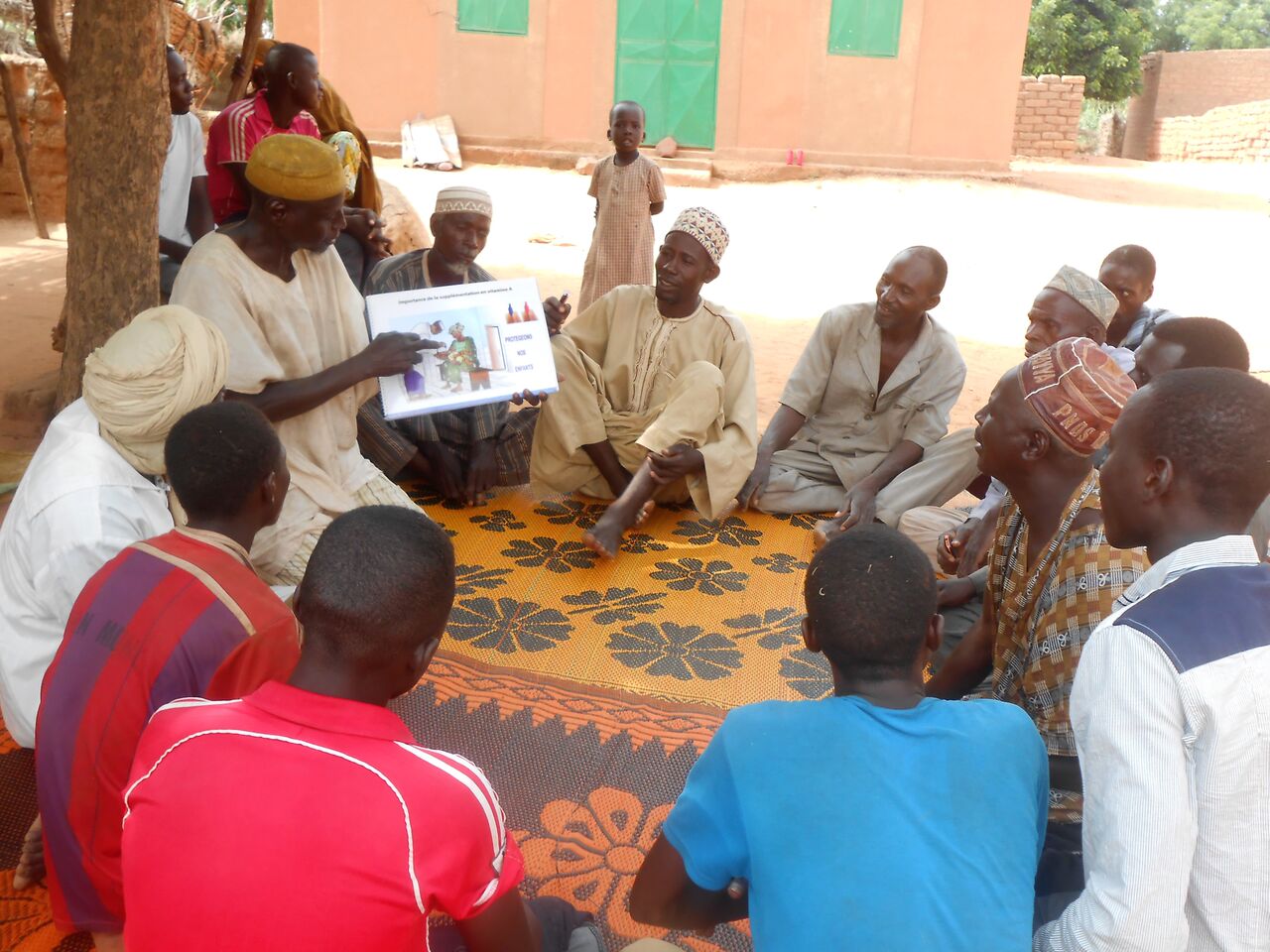 Husbands' School nutrition education session in the village of Toudoun Baouchi, Niger