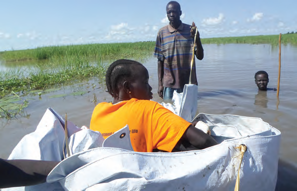 Improvised boat for an enumerator